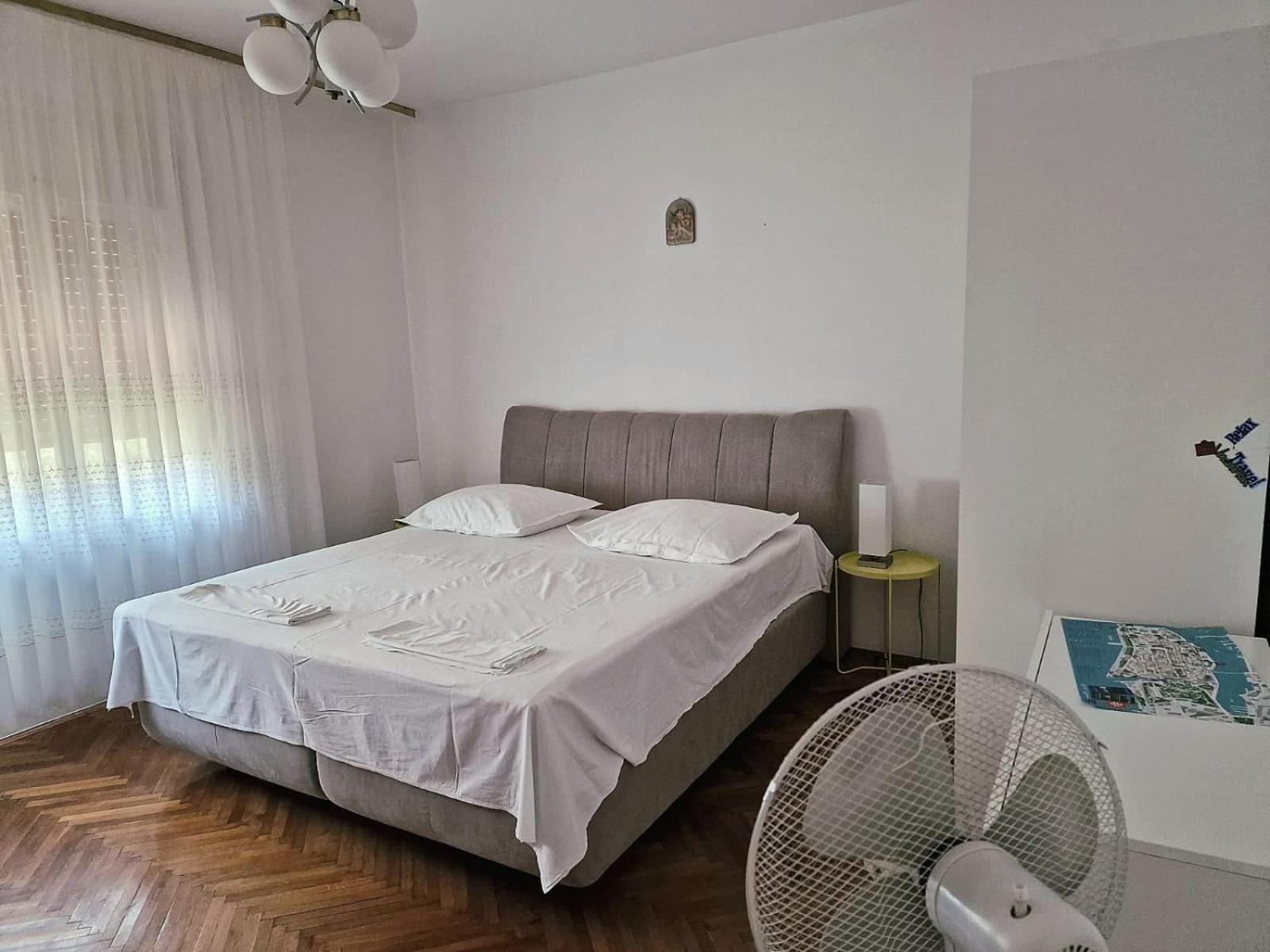 Hana Apartments Zadar Bagian luar foto